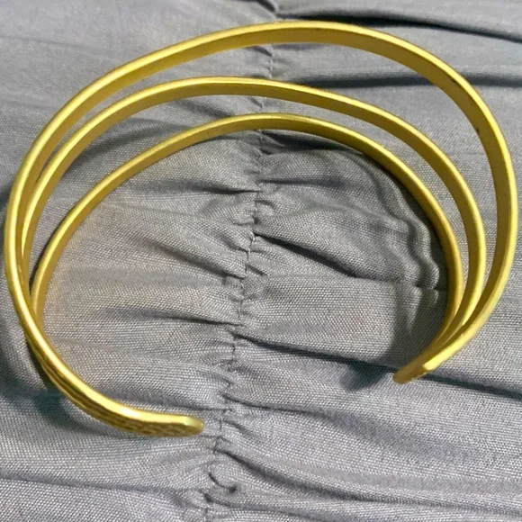 Trance Cuff Bracelet - Matte Gold Plated - Picture 2 of 5